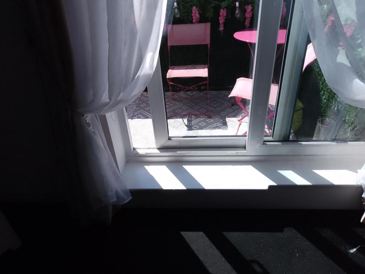 Bed And Breakfast Double Room Chester City Centre, Free Parking Kültér fotó