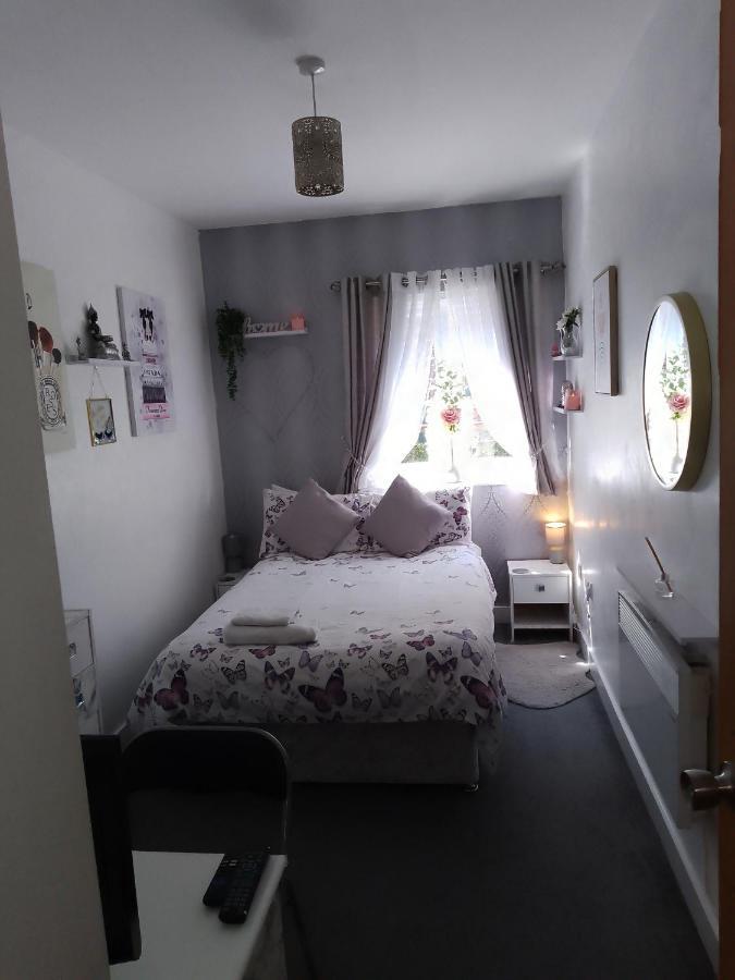 Bed And Breakfast Double Room Chester City Centre, Free Parking Kültér fotó